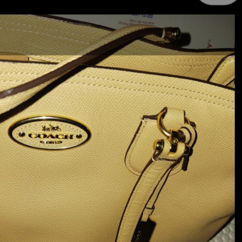 Coach Beige Leather Hobo Bag - Picture 5 of 6